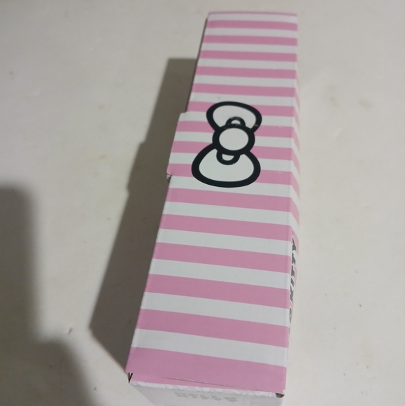 Hello Kitty Shot Glassware Set Of 4 ~ 1.5oz Each (NEW) - Picture 10 of 10